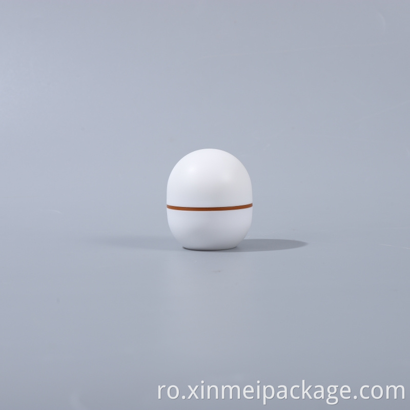 Tuburi cu balsam de buze goale empty lip balm tubes